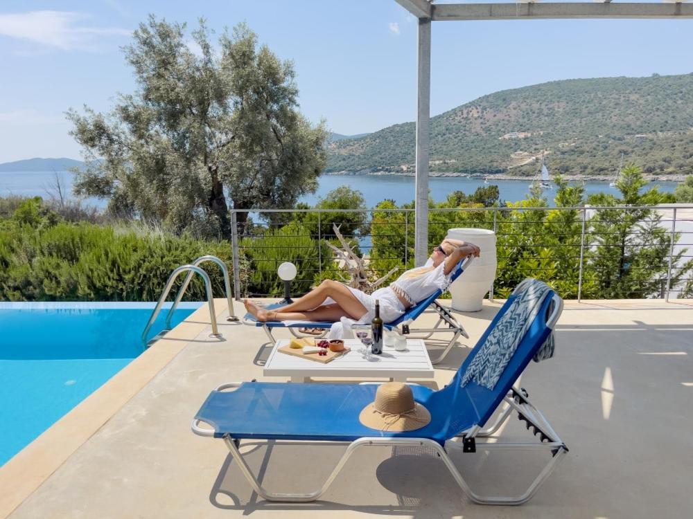 Zidanos Luxurious Sea Front Villa Marantochori Екстер'єр фото